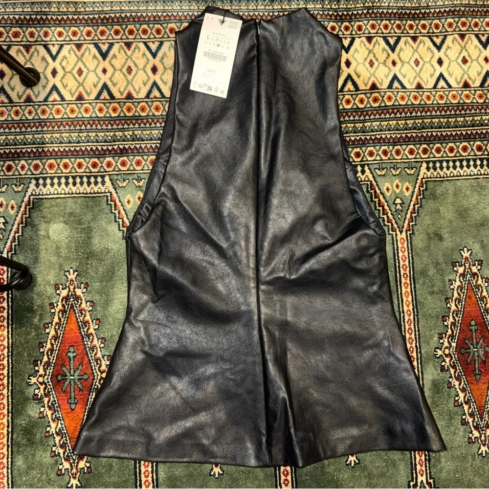 NWT Zara Black Sleeveless mock neck Faux Leather Zip back Top - size Large - Picture 7 of 12